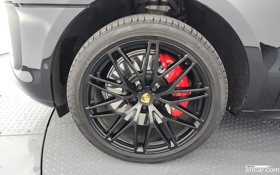 Porsche Macan 2.9 GTS 2022 — миниатюра 5