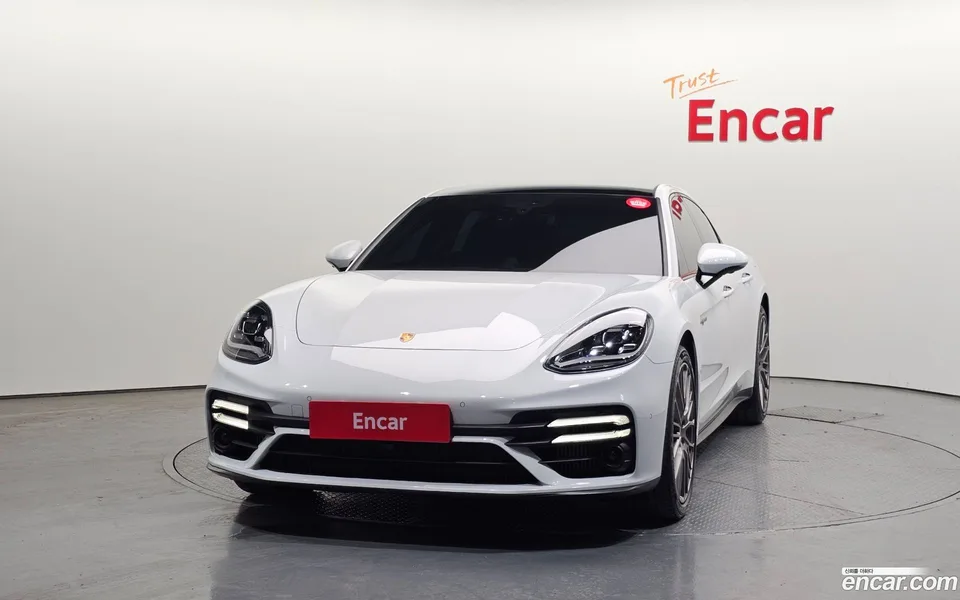 Porsche Panamera (971) 2.9 AWD E- 2023 — миниатюра 2