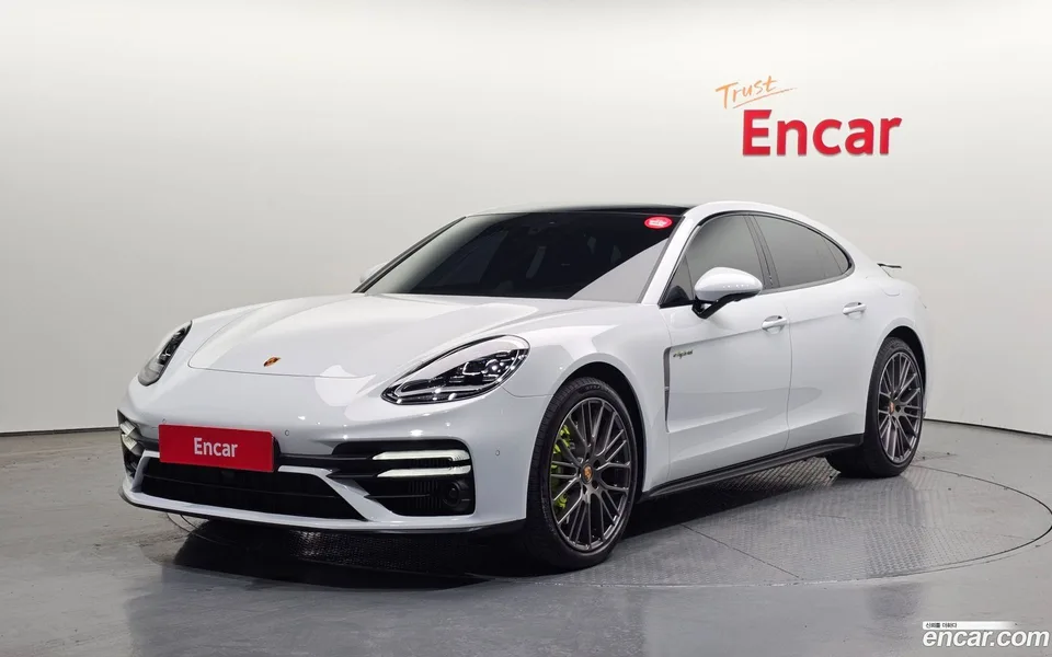 Porsche Panamera (971) 2.9 AWD E- 2023 — фото 1, купить с доставкой в Москву