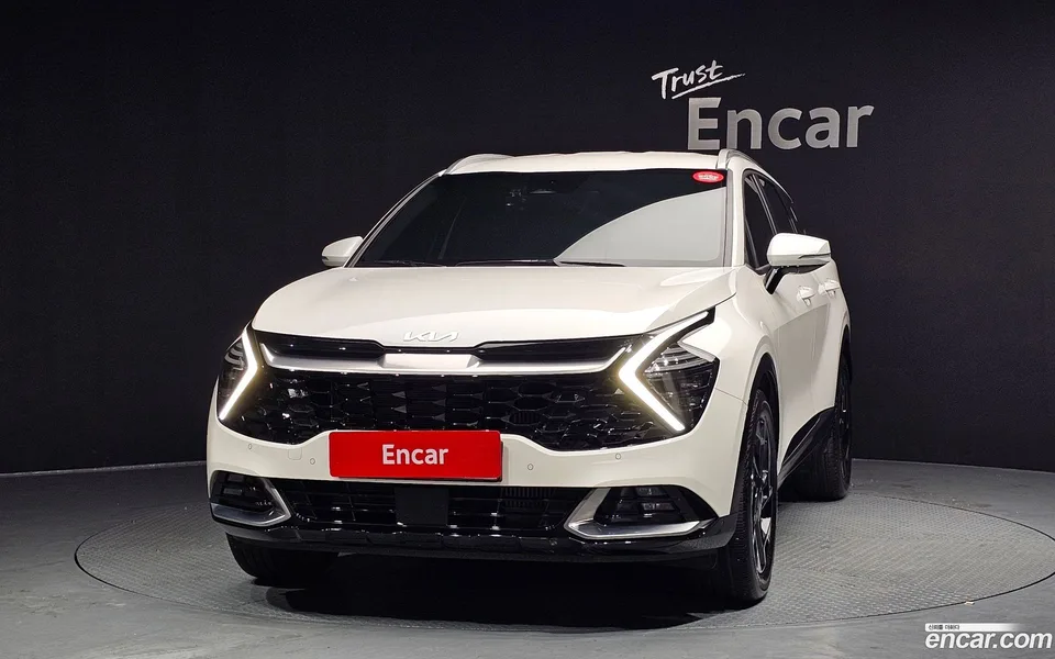 Kia Sportage 2.0 2WD 2022 — миниатюра 3