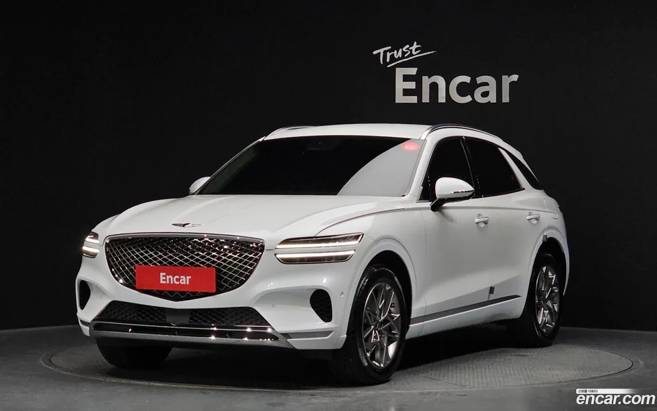 Genesis GV70 2.5T AWD 2022 — фото 1, купить с доставкой в Москву