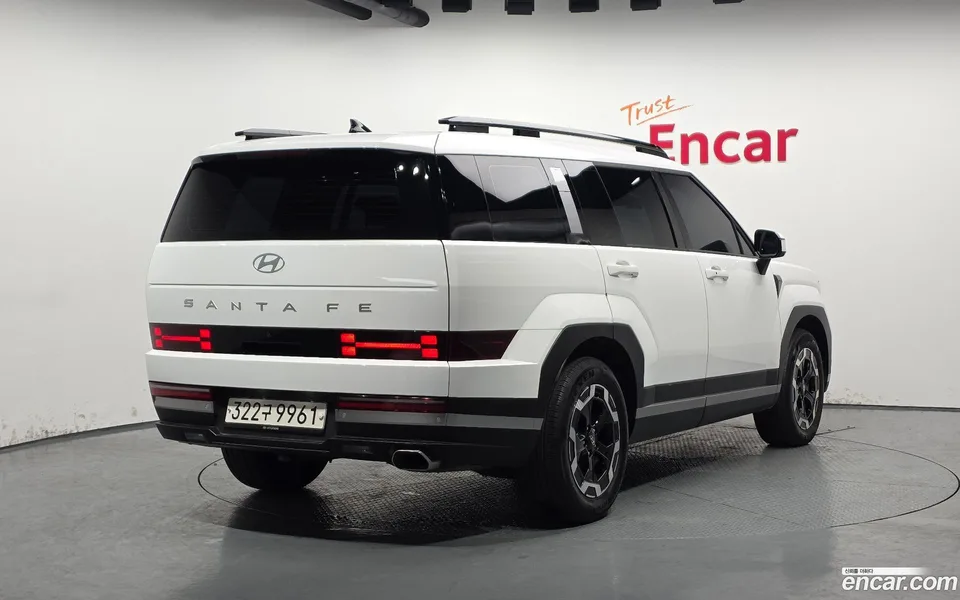 Hyundai SantaFe 2.5T 2WD 2023 — миниатюра 2