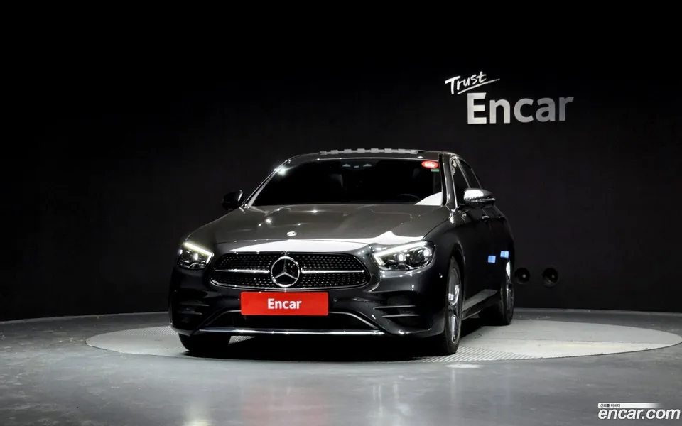 Mercedes-Benz E-Class E250 AMG Line 2023 — миниатюра 3