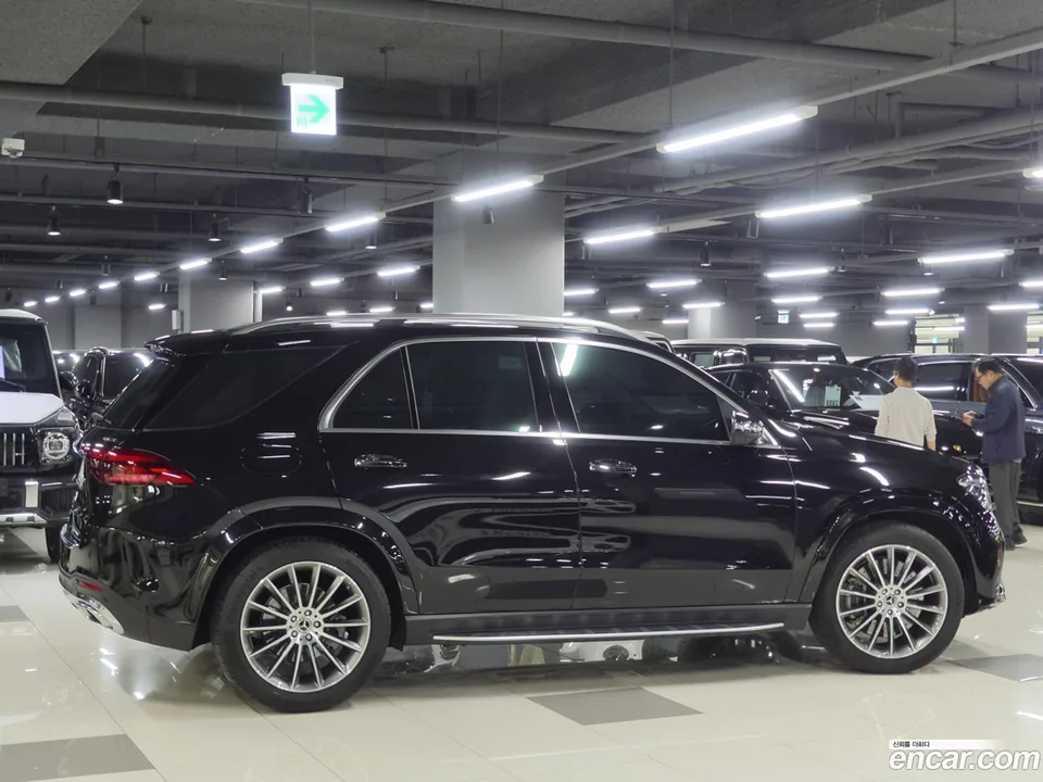 Mercedes-Benz GLE-Class GLE450 4MATIC 2023 — миниатюра 2