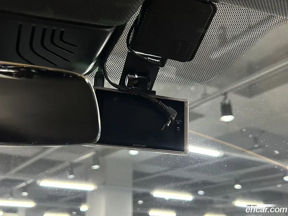 Rolls-Royce Cullinan 6.7 V12 2023 — миниатюра 4