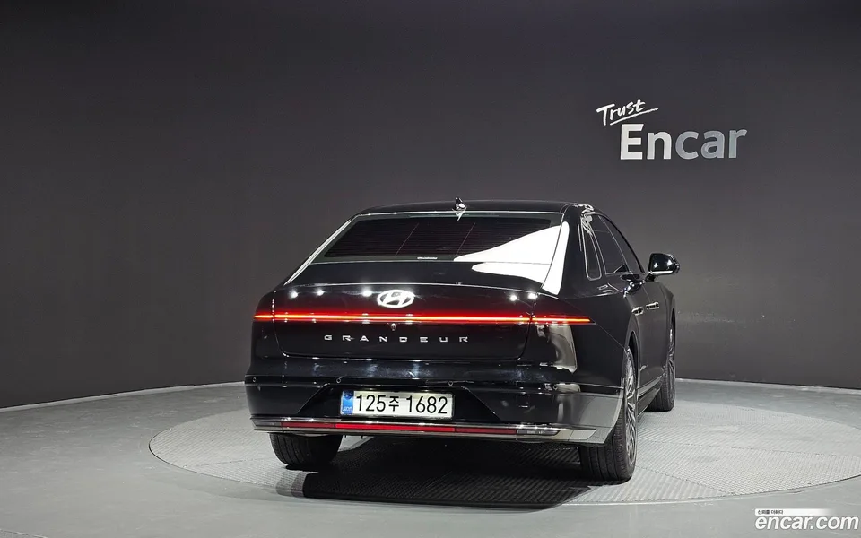 Hyundai Grandeur 2.5 2WD 2024 — миниатюра 4