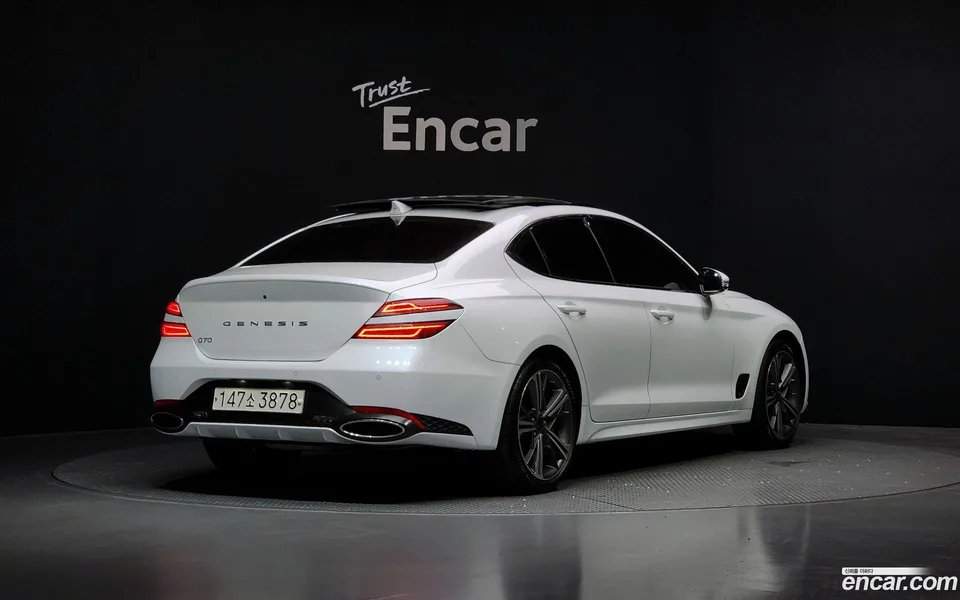 Genesis G70 2.5T 2WD 2024 — миниатюра 2
