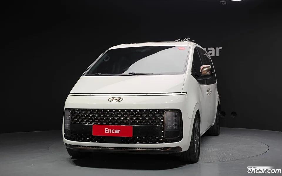Hyundai Staria 4WD 9 2022 — миниатюра 3