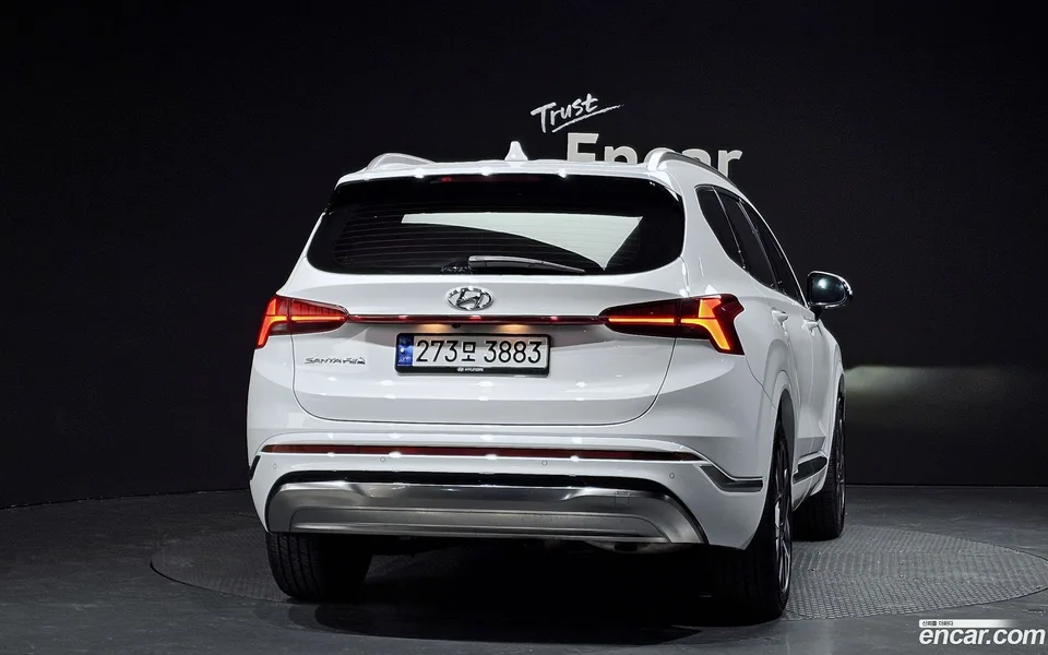 Hyundai SantaFe 2.5T 2WD 2023 — миниатюра 4