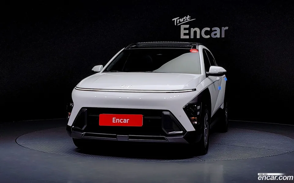 Hyundai Kona 1.6 2WD 2023 — миниатюра 3