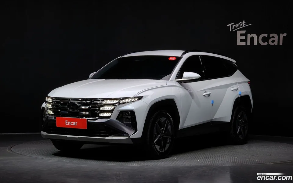 Hyundai Tucson NX4 1.6 4WD 2024 — фото 1, купить с доставкой в Москву