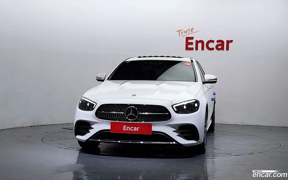 Mercedes-Benz E-Class E220d 4MATIC AMG Line 2023 — миниатюра 3