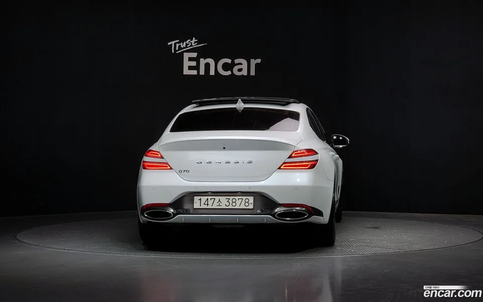 Genesis G70 2.5T 2WD 2024 — миниатюра 4