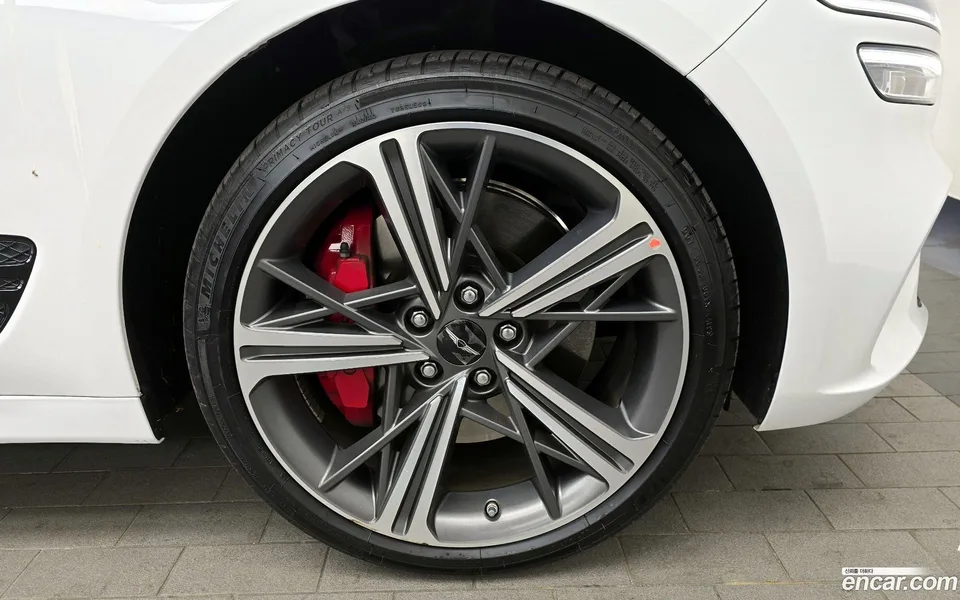 Genesis G70 2.5T 2WD 2024 — миниатюра 5