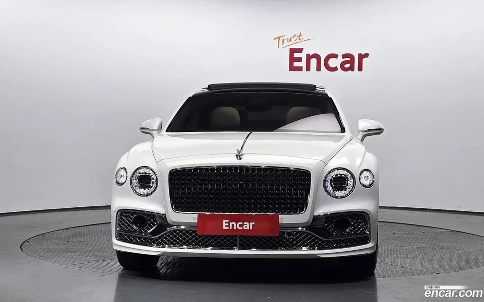 Bentley Flying Spur 4.0 2022 — миниатюра 3