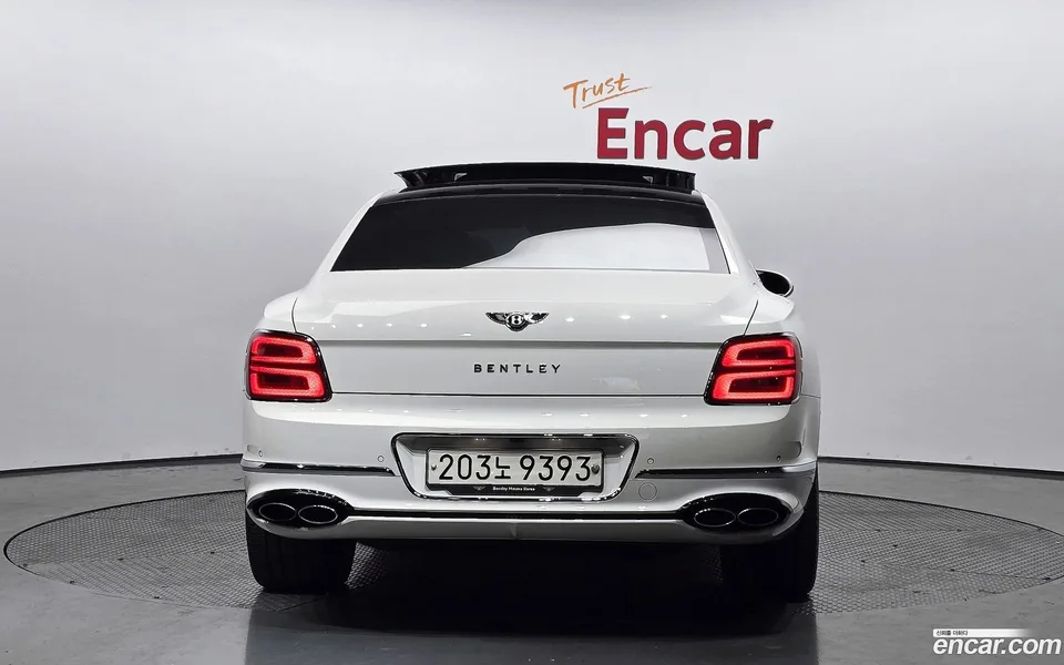 Bentley Flying Spur 4.0 2022 — миниатюра 4