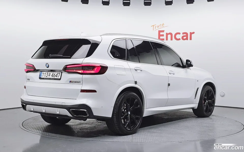 BMW X5 M50i 2022 — миниатюра 2