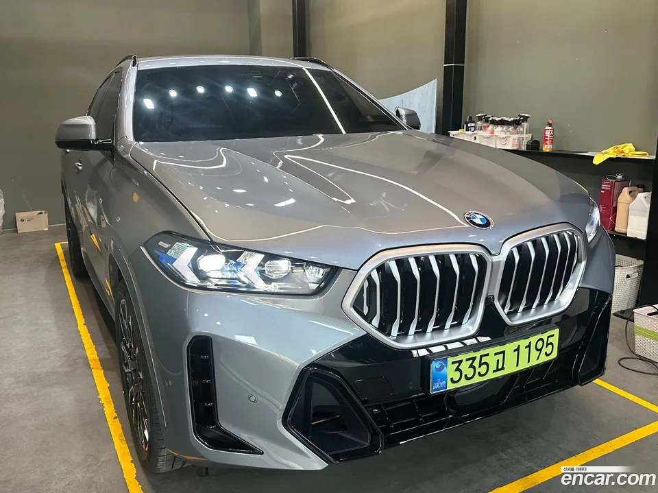 BMW X6 xDrive40i M 2025 — миниатюра 3
