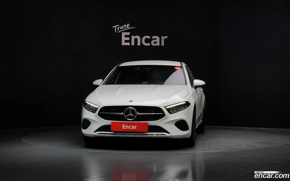 Mercedes-Benz A-Class A220 2025 — миниатюра 3
