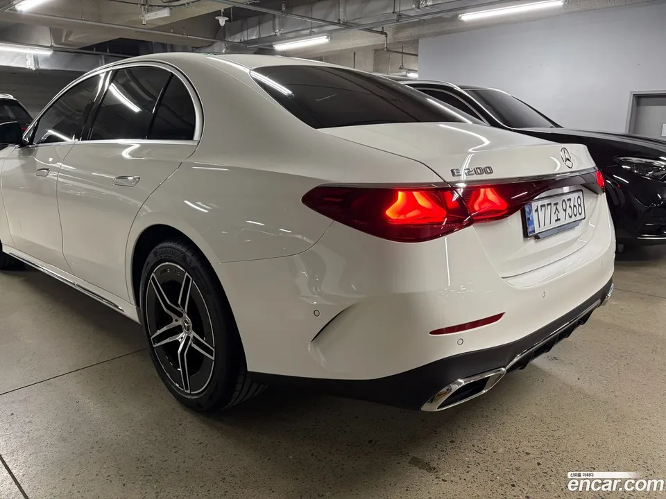 Mercedes-Benz E-Class E200 AMG Line 2025 — миниатюра 5
