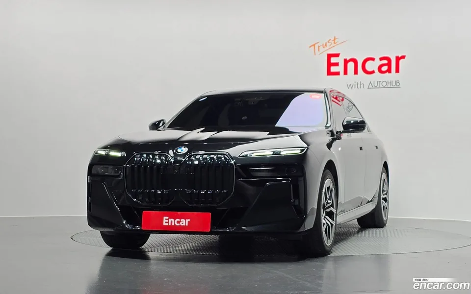 BMW 7 Series 740d xDrive M 2025 — миниатюра 3