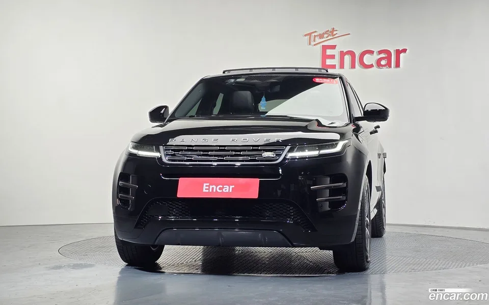 Land Rover Range Rover Evoque P250 SE 2024 — миниатюра 3