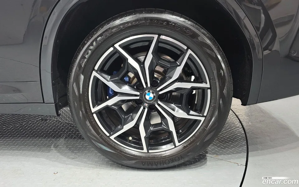 BMW X3 xDrive 20i M 2023 — миниатюра 5