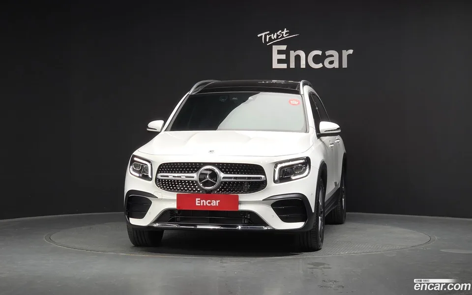 Mercedes-Benz GLB-Class GLB250 4MATIC 2022 — миниатюра 3