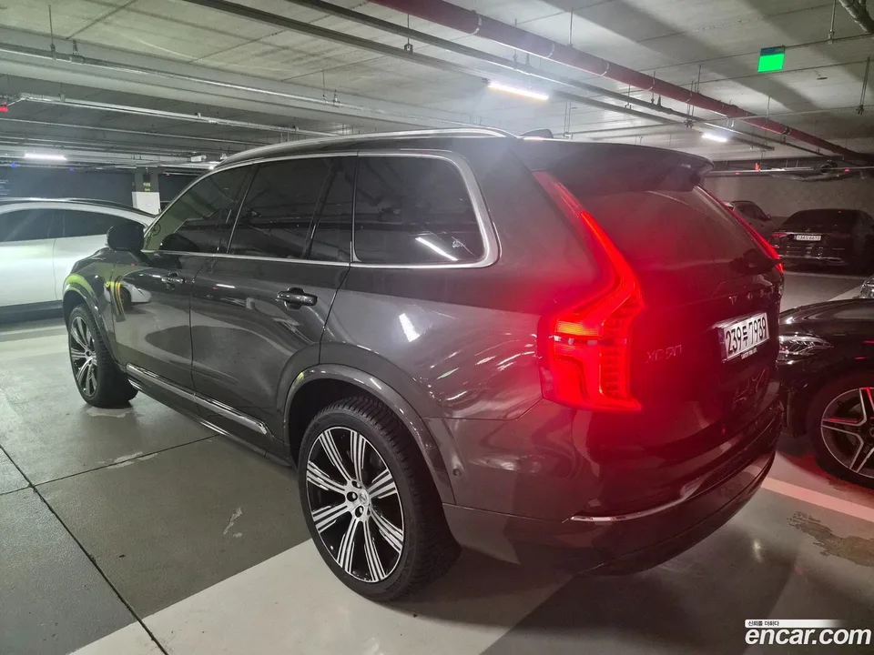 Volvo XC90 B6 2024 — миниатюра 5