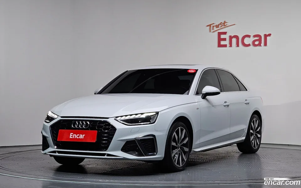 Audi A4 40 TFSI 2022 — фото 1, купить с доставкой в Москву