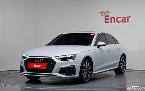 Audi A4 2022 купить в Москве