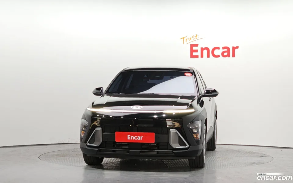Hyundai Kona 1.6 2WD 2023 — миниатюра 3