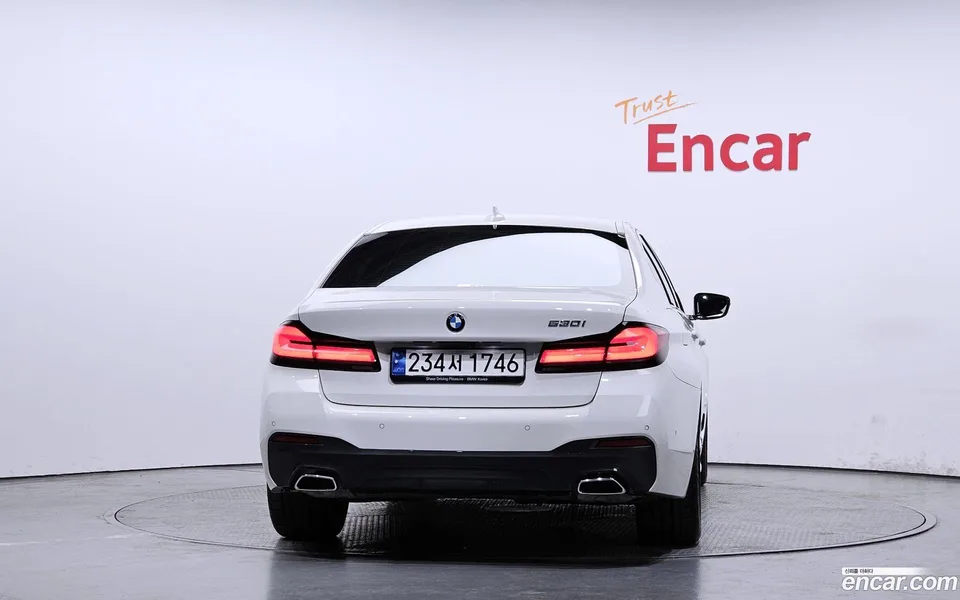 BMW 5 Series 530i M 2022 — миниатюра 4