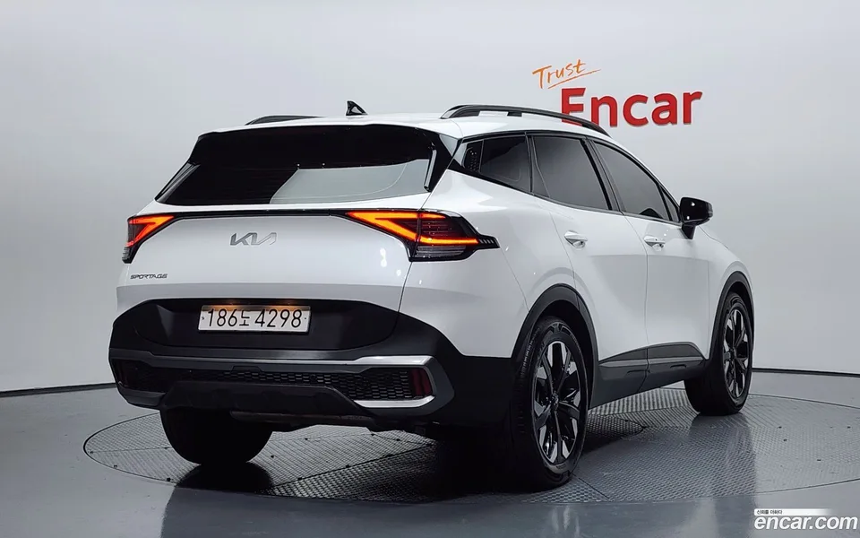Kia Sportage 1.6 2WD 2022 — миниатюра 2