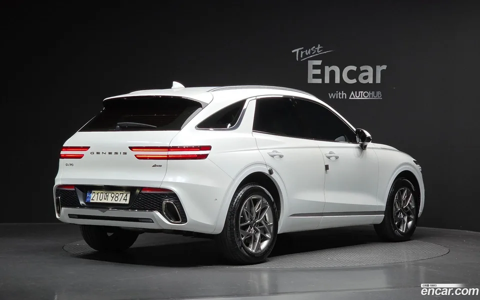 Genesis GV70 2.5T AWD 2024 — миниатюра 2