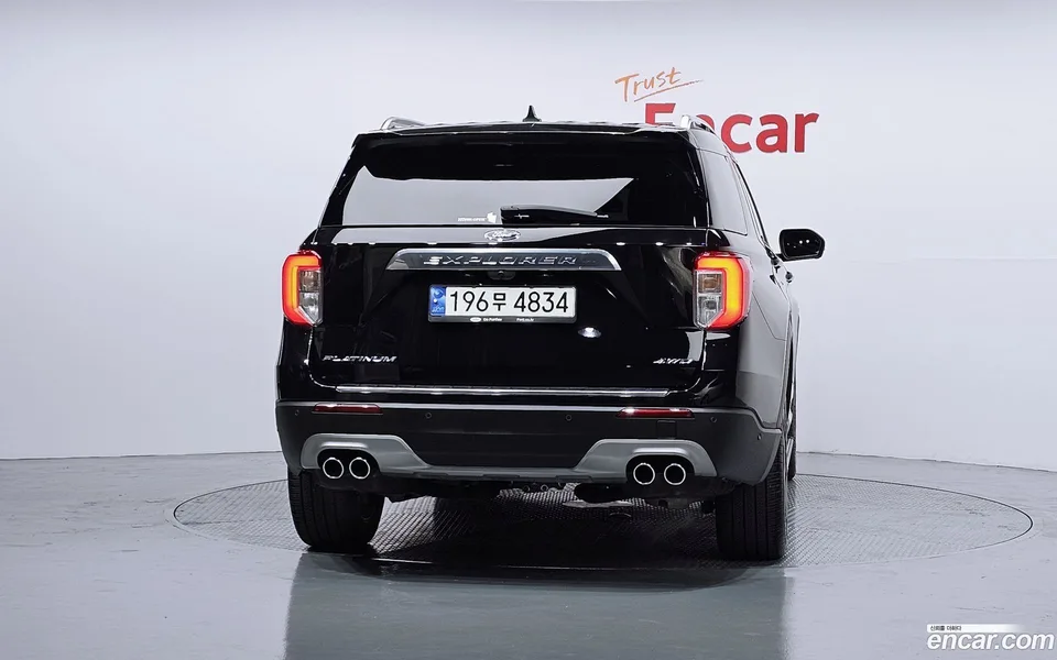 Ford Explorer 3.0 4WD 2023 — миниатюра 4