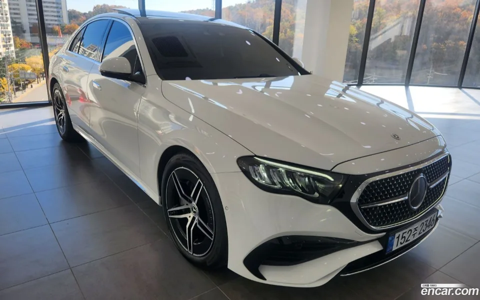 Mercedes-Benz E-Class E200 AMG Line 2025 — миниатюра 3