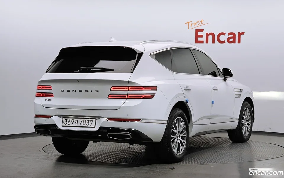 Genesis GV80 2.5T 2WD 2022 — миниатюра 2