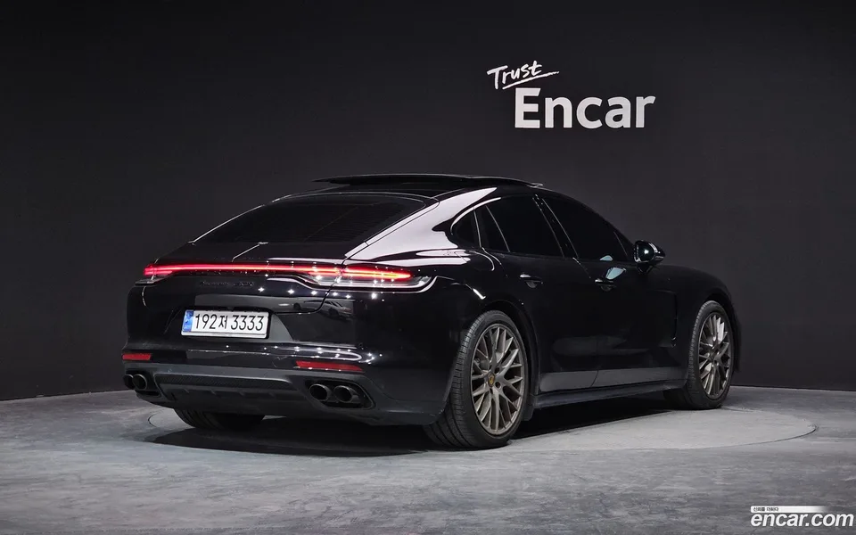 Porsche Panamera (971) 4.0 GTS 2023 — миниатюра 2