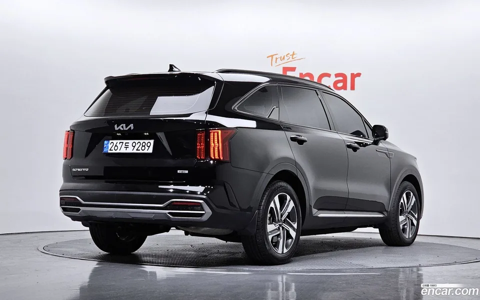 Kia Sorento HEV 1.6 2WD 2023 — миниатюра 2