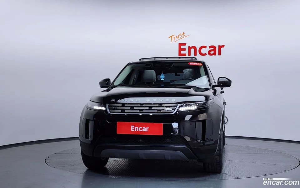 Land Rover Range Rover Evoque P250 S 2025 — миниатюра 3