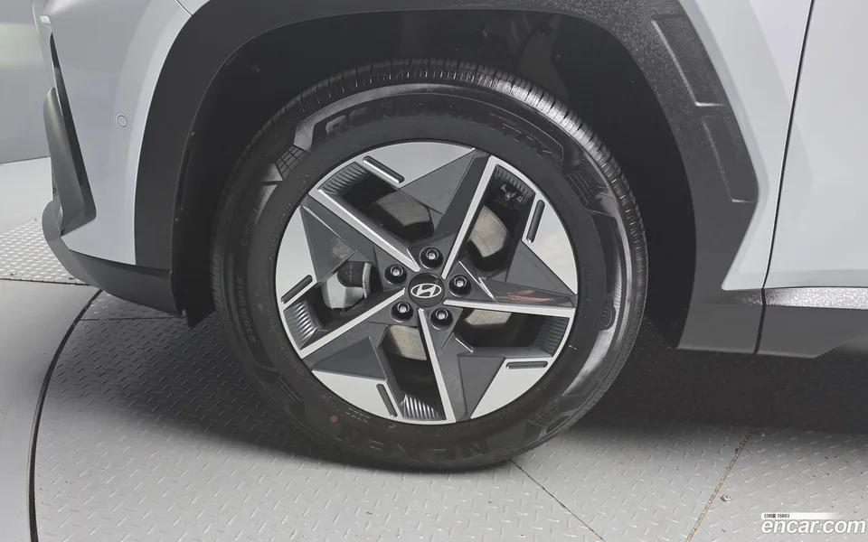 Hyundai Tucson NX4 1.6 2WD 2025 — миниатюра 5