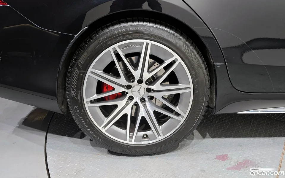 Mercedes-Benz AMG GT 4 43 4MATIC+ 2024 — миниатюра 5