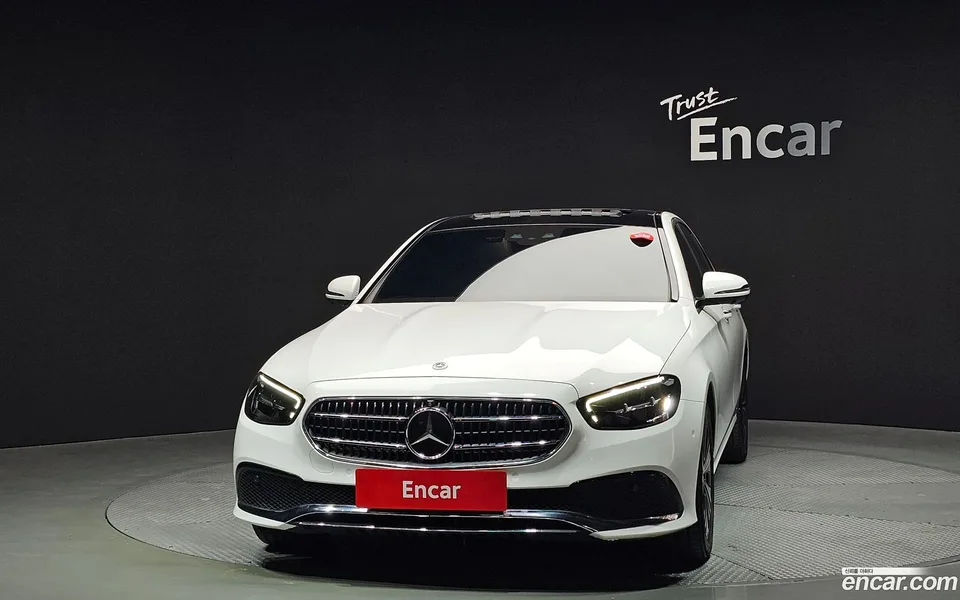 Mercedes-Benz E-Class E250 2022 — миниатюра 3