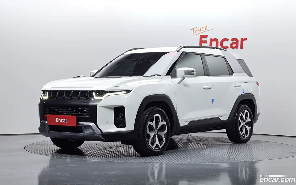 KG Mobility Torres 1.5 2WD 2022 — фото 1, купить с доставкой в Москву