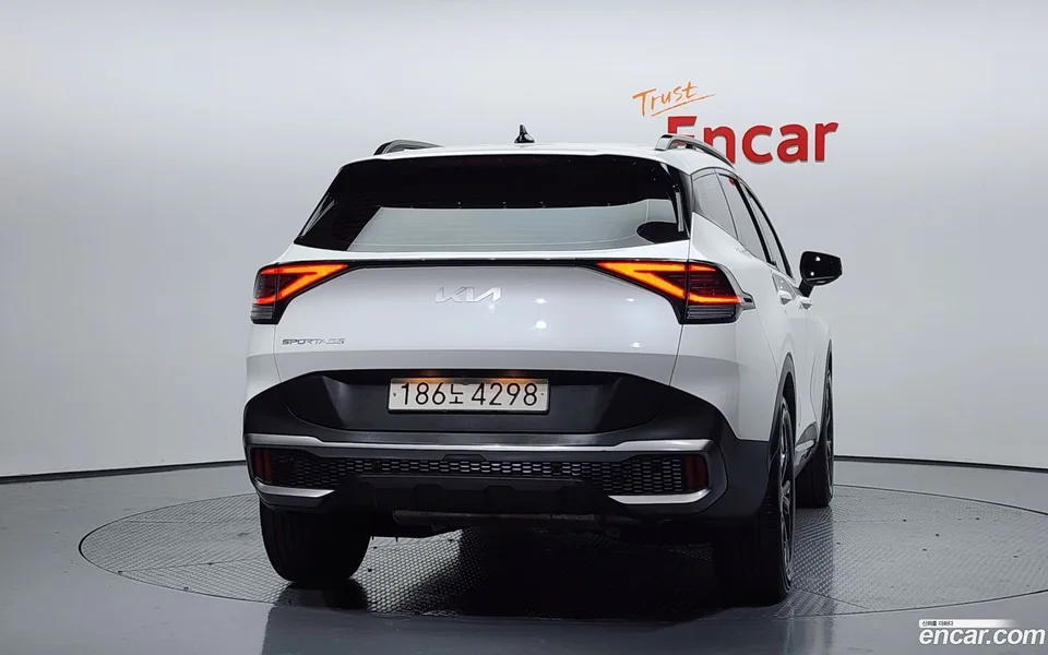 Kia Sportage 1.6 2WD 2022 — миниатюра 4