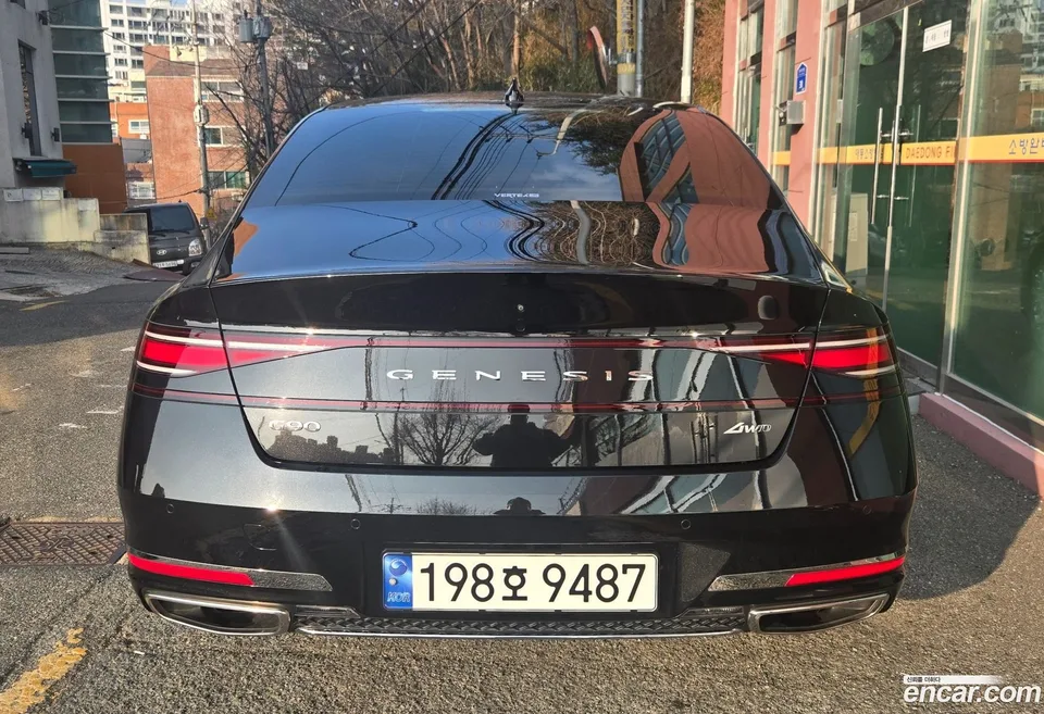 Genesis G90 3.5 e-S/C AWD 2023 — миниатюра 3