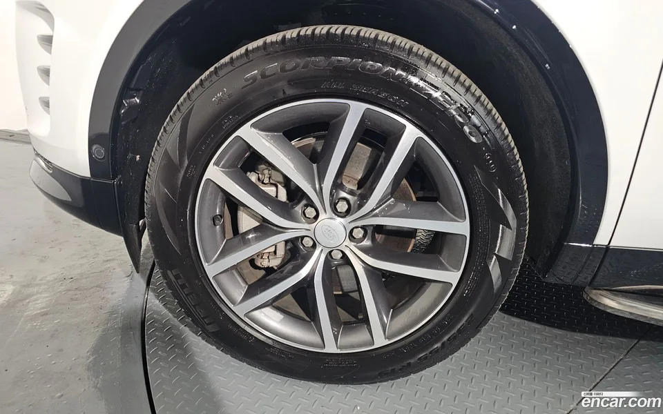 Land Rover Discovery Sport P250 SE 2024 — миниатюра 5