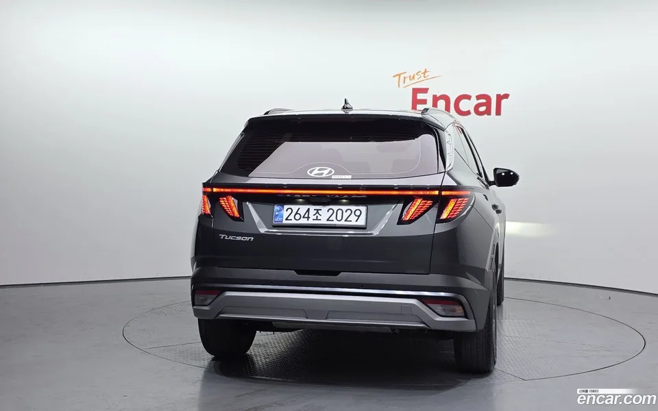 Hyundai Tucson Hybrid NX4 HEV 1.6 2WD 2025 — миниатюра 4