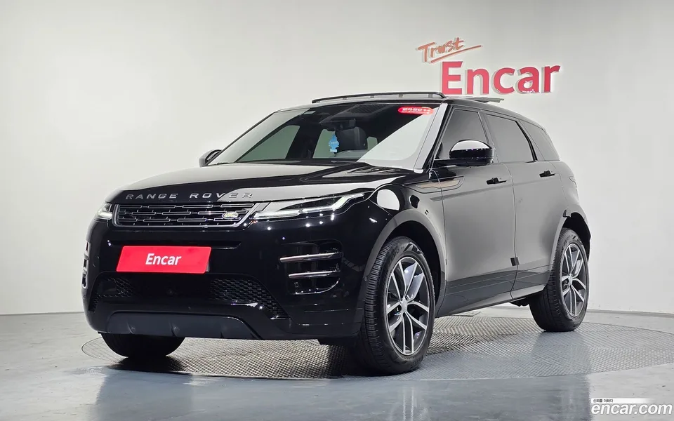 Land Rover Range Rover Evoque P250 SE 2024 — фото 1, купить с доставкой в Москву